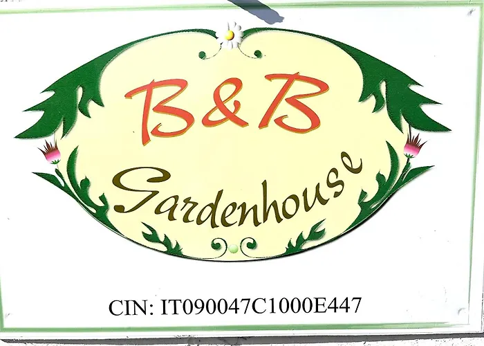 Garden House - Near Bus Stop To Beaches & Airport Olbia