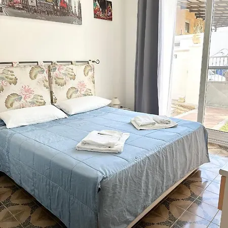 Bed & Breakfast Garden House