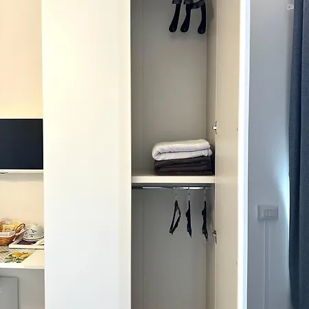 住宿加早餐酒店 Garden House 奧爾比亞