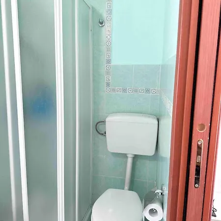 Garden House - Near Bus Stop To Beaches & Airport 3* Olbia