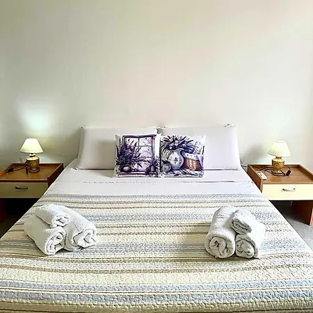 Garden House - Near Bus Stop To Beaches & Airport Olbia