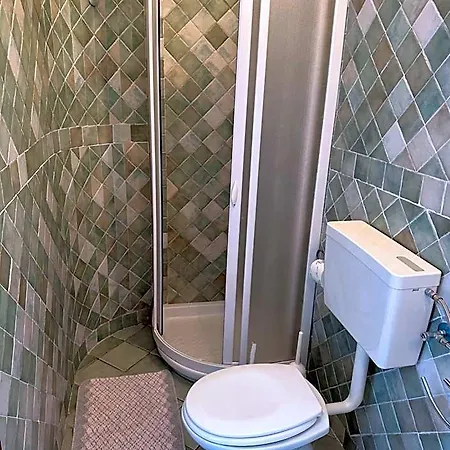 Garden House - Near Bus Stop To Beaches & Airport 3* Olbia