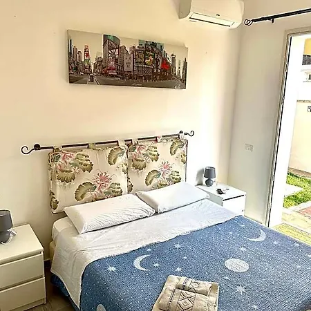 Garden House - Near Bus Stop To Beaches & Airport Olbia