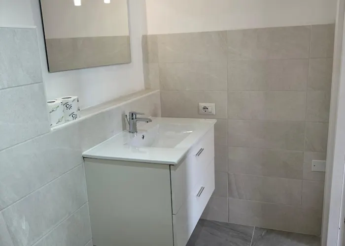 Garden House - Near Bus Stop To Beaches & Airport 3* Olbia